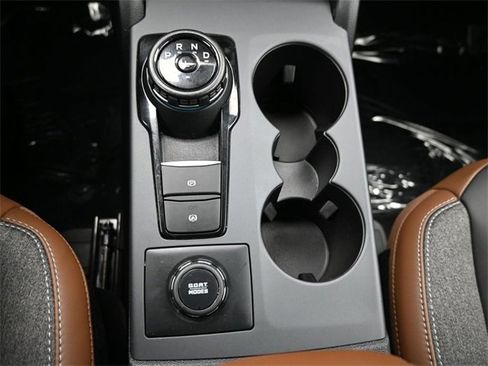 Used 2024 Ford Bronco Sport Outer Banks w/ Tech Package image 15