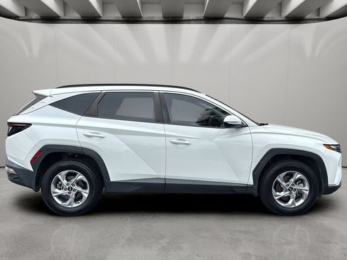 Certified 2023 Hyundai Tucson SEL AWD/4WD image 6