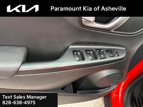 Used 2020 Hyundai Kona Ultimate AWD/4WD image 26