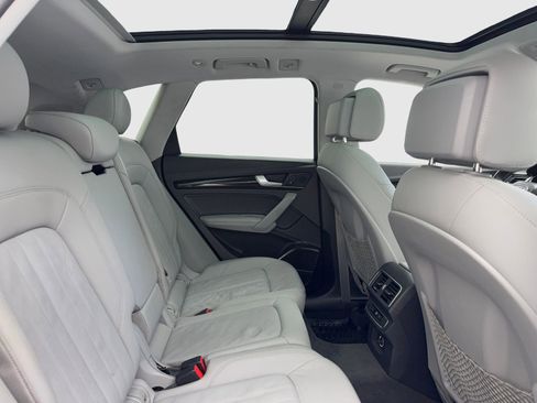 Used 2018 Audi Q5 Prestige w/ Prestige Package AWD/4WD image 47