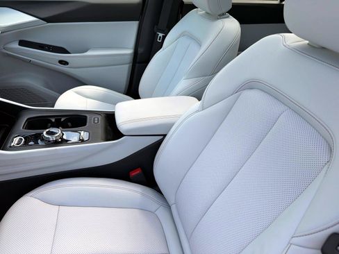 New 2026 Jeep Cherokee Limited AWD/4WD image 9