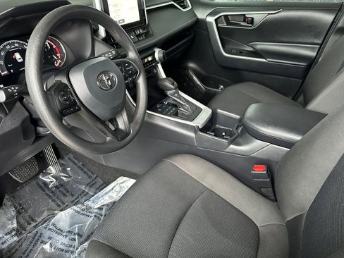 Used 2025 Toyota RAV4 LE image 12