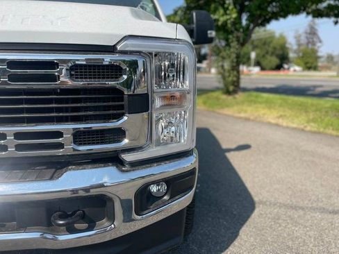 New 2025 Ford F350 XL w/ XL Chrome Package image 6