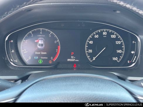 Used 2018 Honda Accord Touring image 30