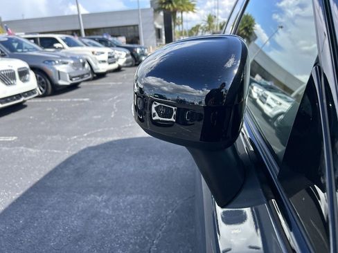 Used 2025 Volvo XC60 B5 Ultra w/ Protection Package Premier AWD/4WD image 33