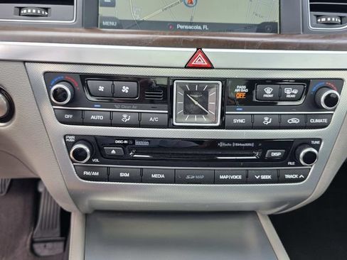 Used 2018 Genesis G80 5.0 Ultimate RWD image 11