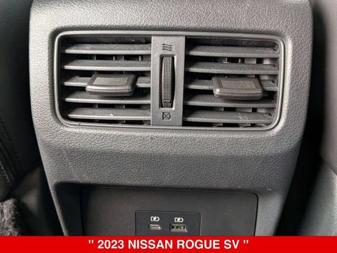 Used 2023 Nissan Rogue SV w/ SV Premium B Package AWD/4WD image 31