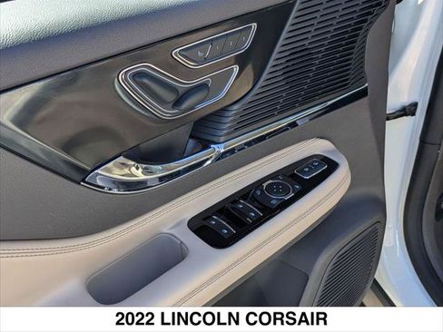 Certified 2022 Lincoln Corsair Reserve w/ Equipment Group 201A AWD/4WD image 11