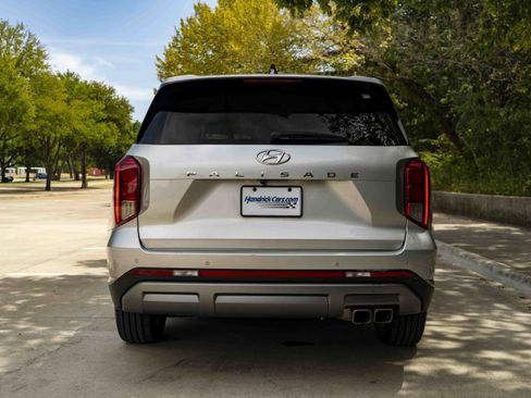 Used 2025 Hyundai Palisade SEL FWD image 8