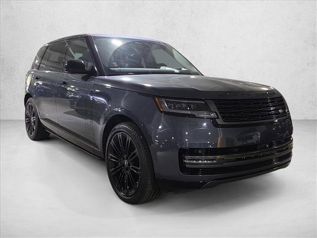 Used 2025 Land Rover Range Rover Long Wheelbase SE AWD/4WD image 3