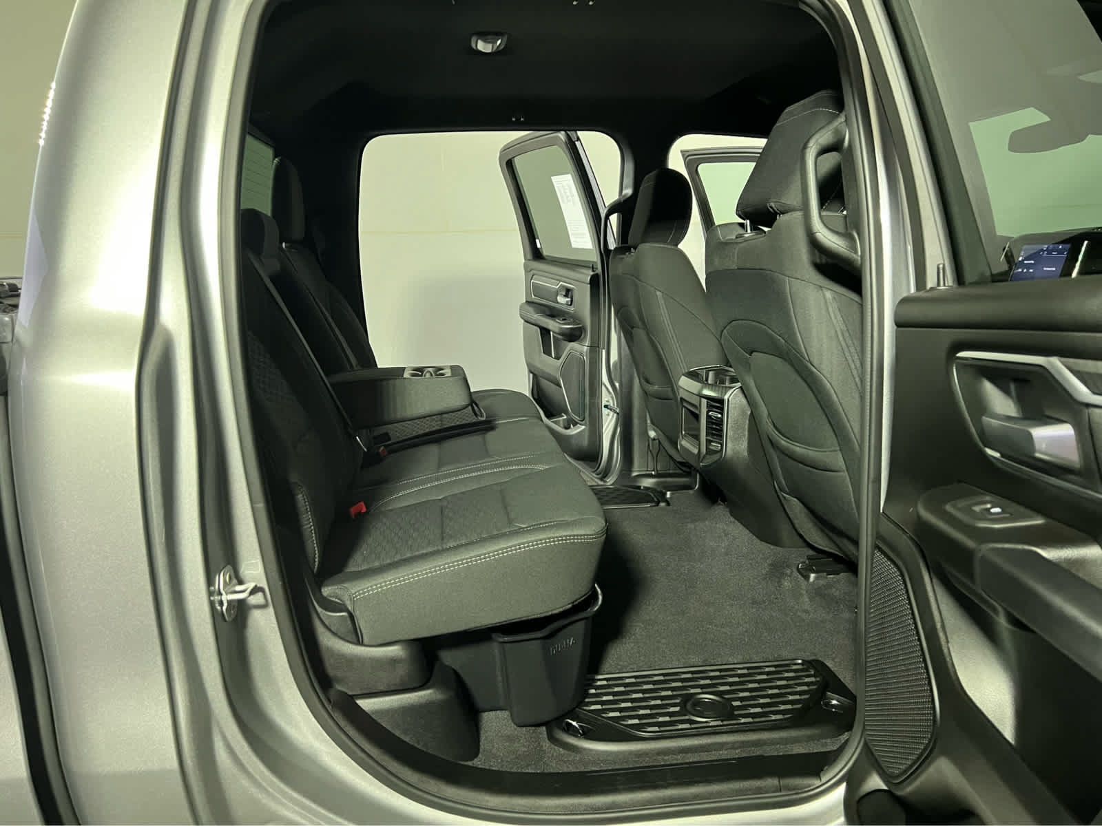 Used 2025 RAM 1500 Big Horn AWD/4WD image 25