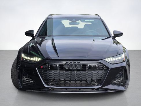Used 2022 Audi RS 6 AWD/4WD image 3