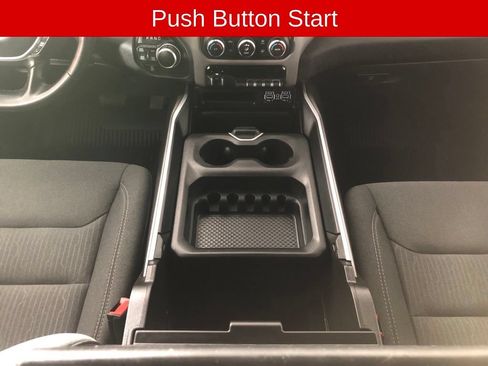 Used 2022 RAM 1500 Big Horn AWD/4WD image 9