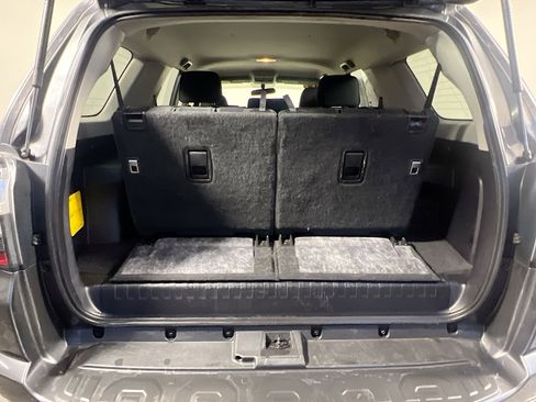 Used 2019 Toyota 4Runner SR5 image 33