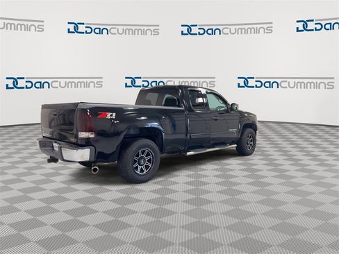 Used 2012 GMC Sierra 1500 SLE w/ Power Tech Package image 8
