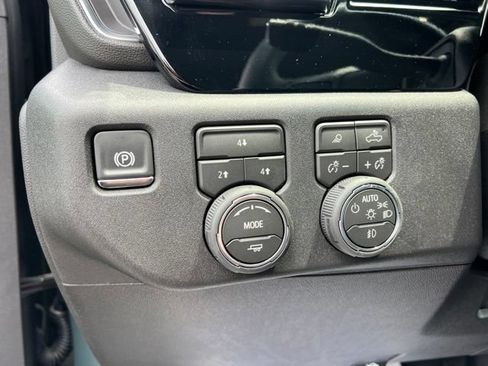 Used 2026 Chevrolet Silverado 2500 LT w/ Trail Boss Package AWD/4WD image 10