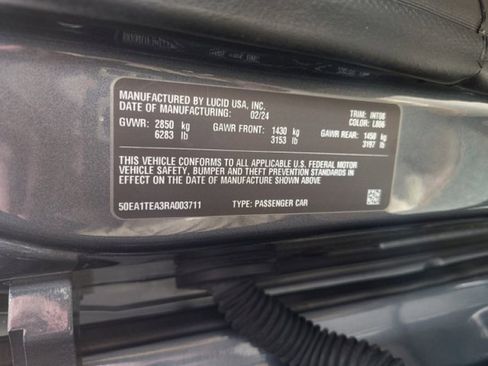 Used 2024 Lucid Air Touring image 22