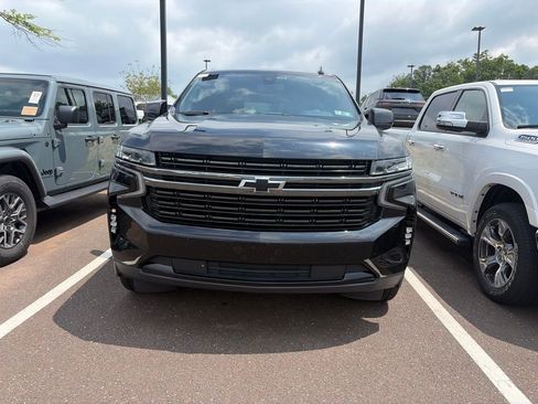 Used 2021 Chevrolet Tahoe RST AWD/4WD image 2