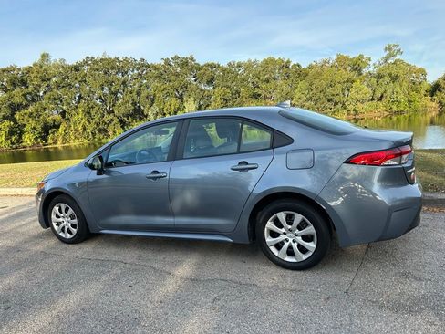 Used 2024 Toyota Corolla LE image 3