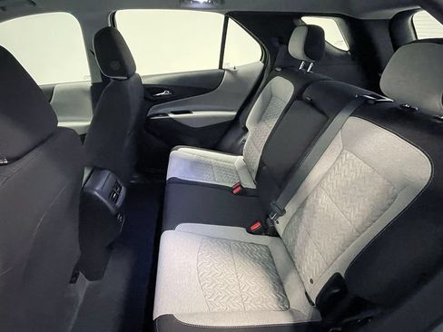 Used 2024 Chevrolet Equinox LS FWD image 18