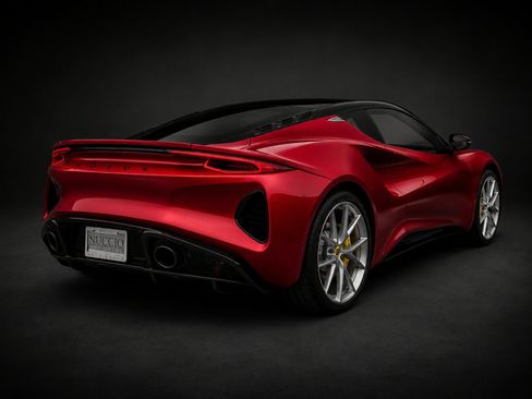 Used 2025 Lotus Emira RWD image 12