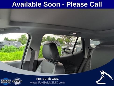 Used 2023 GMC Terrain SLT w/ Infotainment Package II AWD/4WD image 11