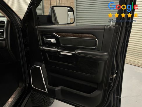 Used 2019 RAM 2500 Laramie AWD/4WD image 14