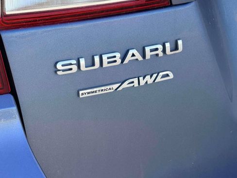 Used 2016 Subaru Outback 2.5i Limited AWD/4WD image 11