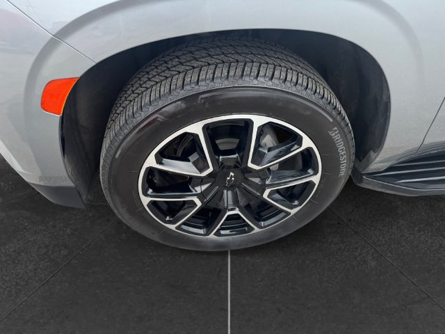 Certified 2023 Chevrolet Suburban RST w/ Luxury Package RWD image 9