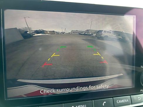 Used 2023 Nissan Rogue SV w/ SV Premium Package image 29