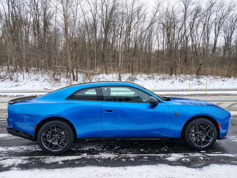 New 2026 Dodge Charger Daytona Scat Pack image 7