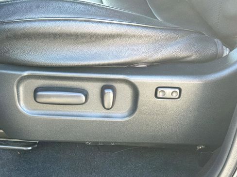 Used 2023 Toyota Tacoma SR5 AWD/4WD image 15