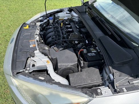 Used 2015 Ford Focus SE w/ Interior Protection Package FWD image 21