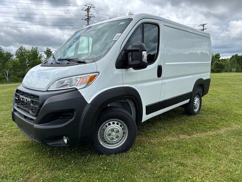 New 2026 RAM ProMaster 1500 w/ Convenience Group FWD image 2