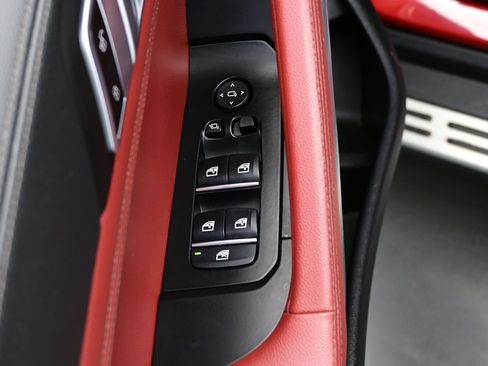 Used 2021 BMW X6 sDrive40i w/ Luxury Seating Package 2 RWD image 13