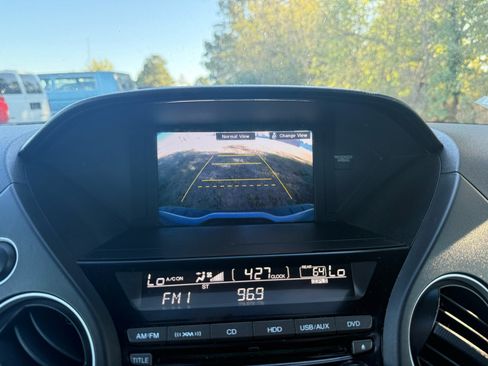 Used 2014 Honda Pilot Touring image 30