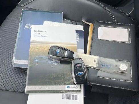 Used 2018 Subaru Outback 2.5i Limited image 14