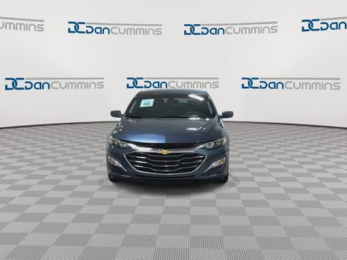 Used 2020 Chevrolet Malibu LS FWD image 3