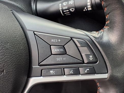 Used 2023 Nissan Sentra SR w/ Midnight Edition Package image 18