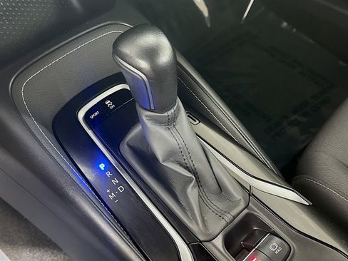 Used 2021 Toyota Corolla SE image 20