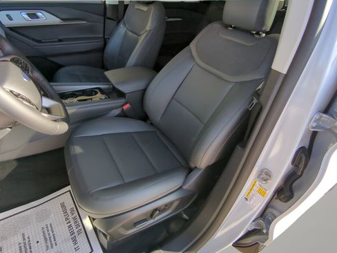 New 2026 Ford Explorer Active w/ Active Comfort Package image 54