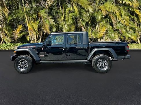 New 2026 Jeep Gladiator Mojave image 2