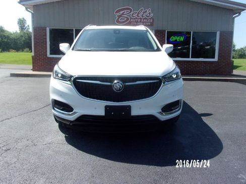 Used 2018 Buick Enclave Premium w/ Experience Buick Package AWD/4WD image 2