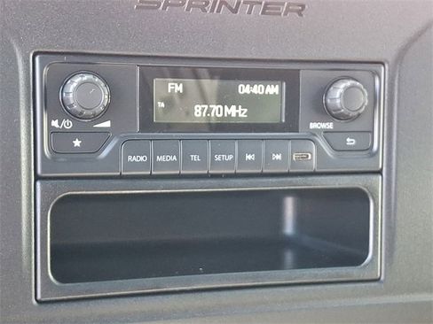 Used 2025 Mercedes-Benz Sprinter 2500 image 17