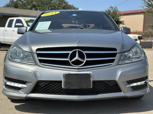 Used 2014 Mercedes-Benz C 250 Sedan image 3