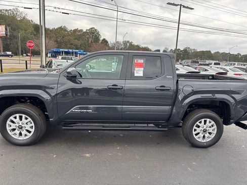 New 2025 Toyota Tacoma SR5 image 2