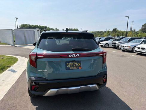 Used 2024 Kia Seltos S AWD/4WD image 18