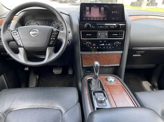 Used 2024 Nissan Armada SL w/ Captain's Chairs Package AWD/4WD video 3