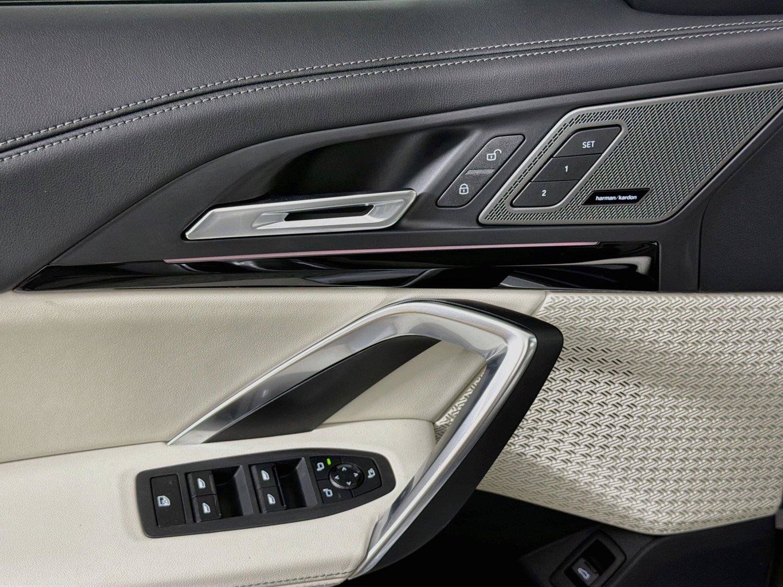 New 2027 BMW X1 xDrive28i AWD/4WD image 18