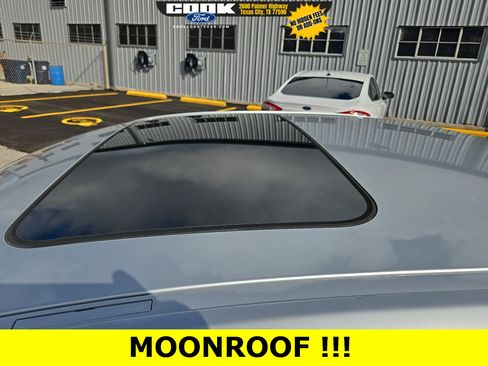 Used 2015 BMW 320i Sedan image 7